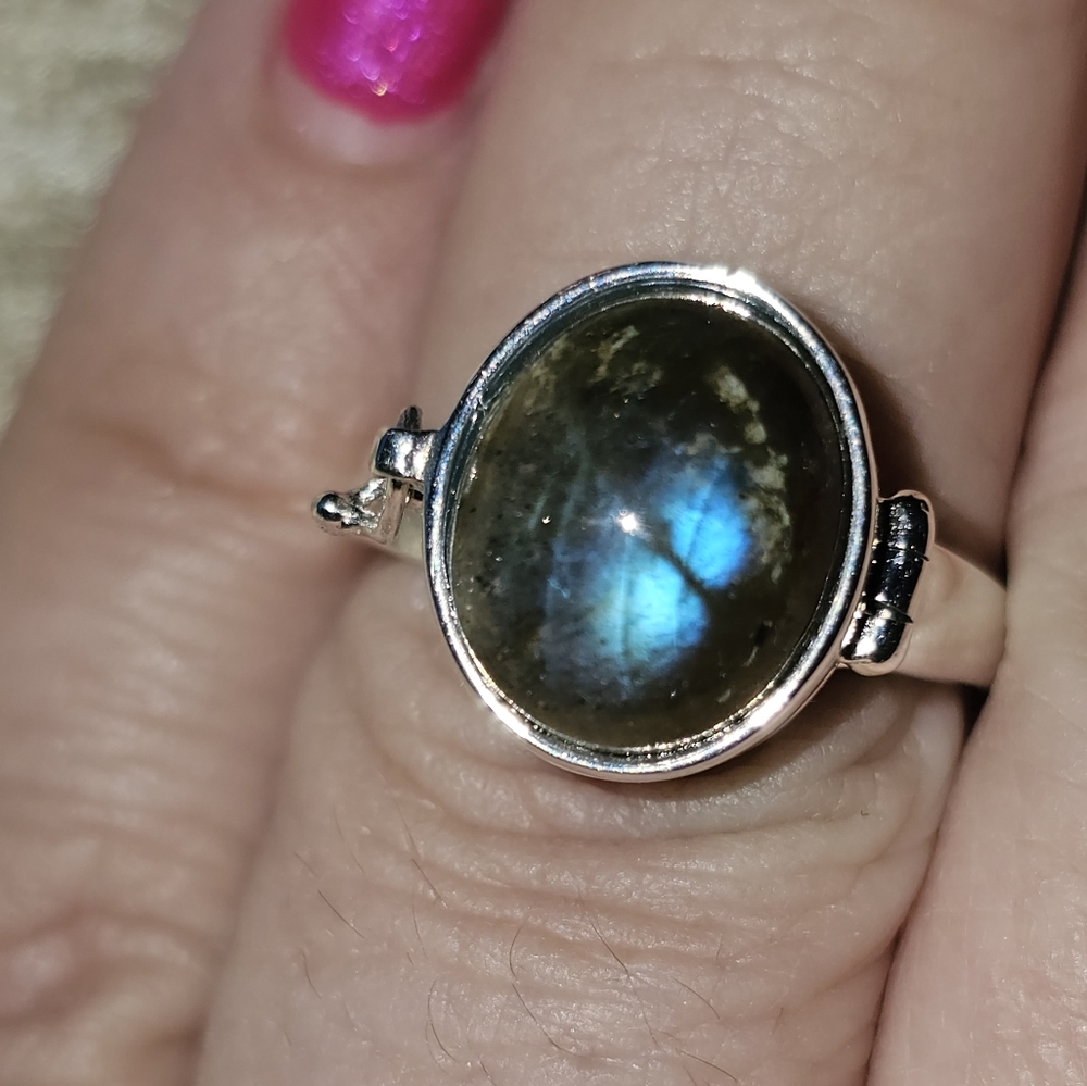 Sz 8, Labradorite Gray Cabachon 925 Silver Prayer Box Solitaire, NWT